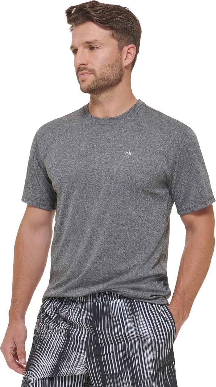 Calvin Klein Men's Standard Light Weight Quick Dry Short Sleeve 40+ UPF Protection Active Top - Image 2